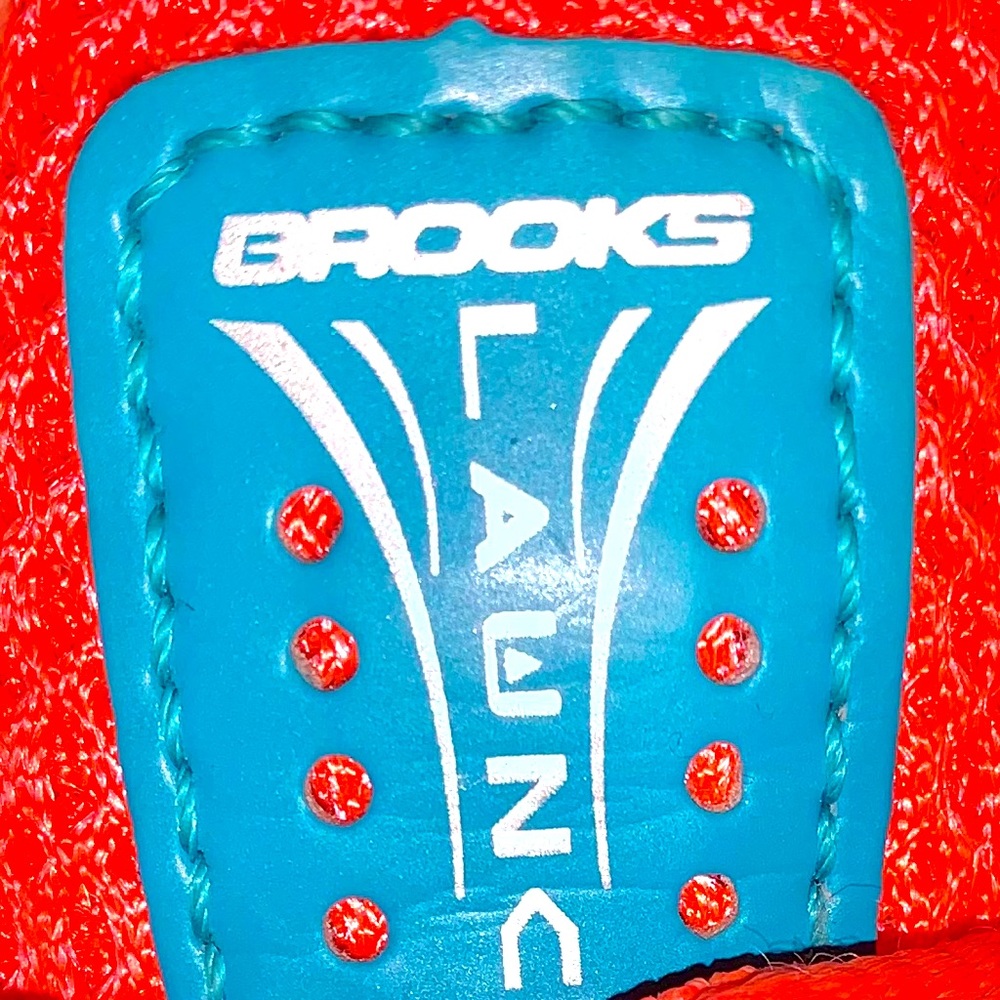 Women’s brooks launch tennis shoes size 9.5